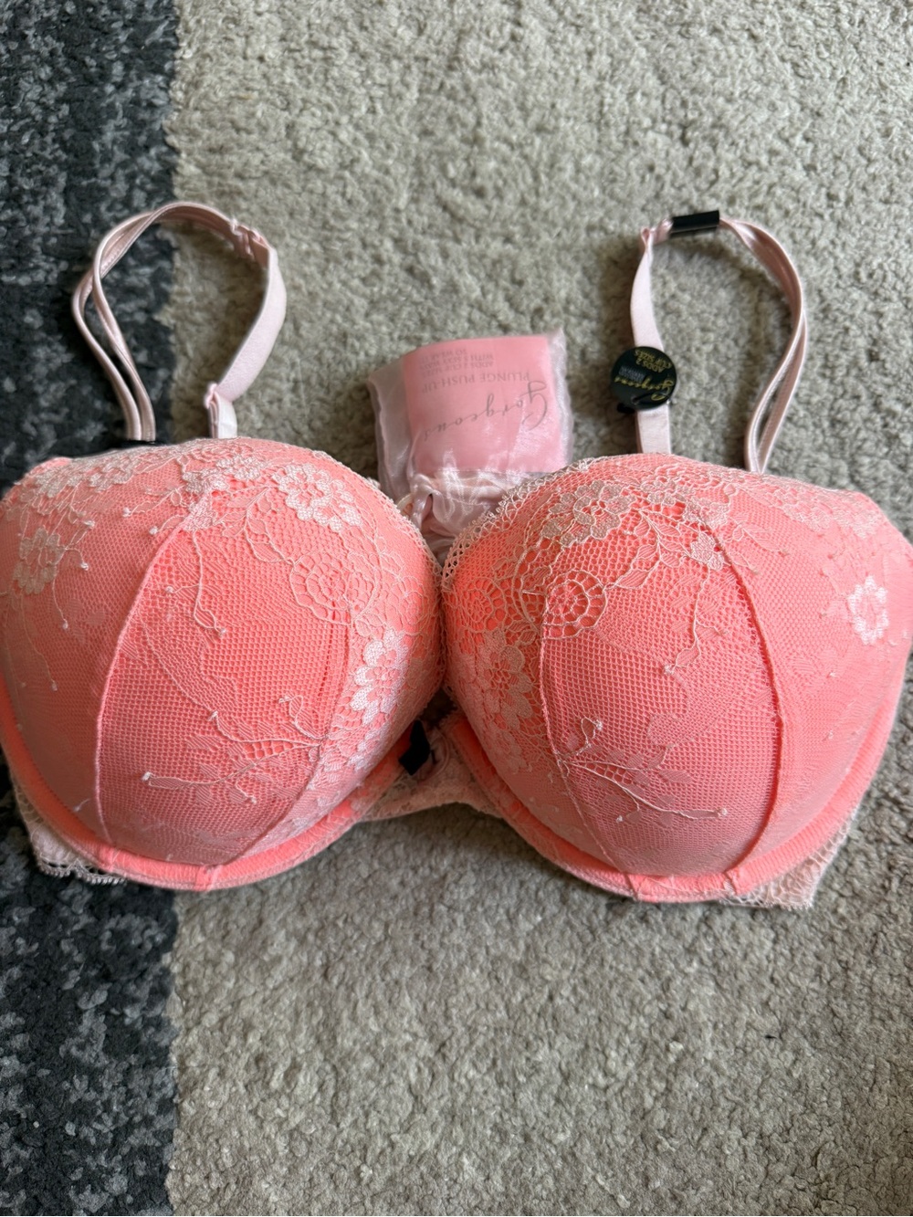 Victoria’s Secret Pink Lace Sexy Little Things Push-Up Bra- 34D